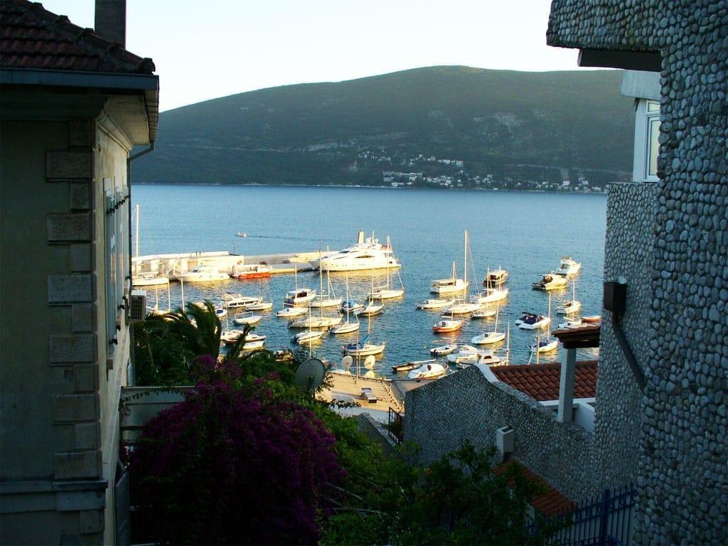 Guest House Bajceta Herceg Novi Eksteriør billede