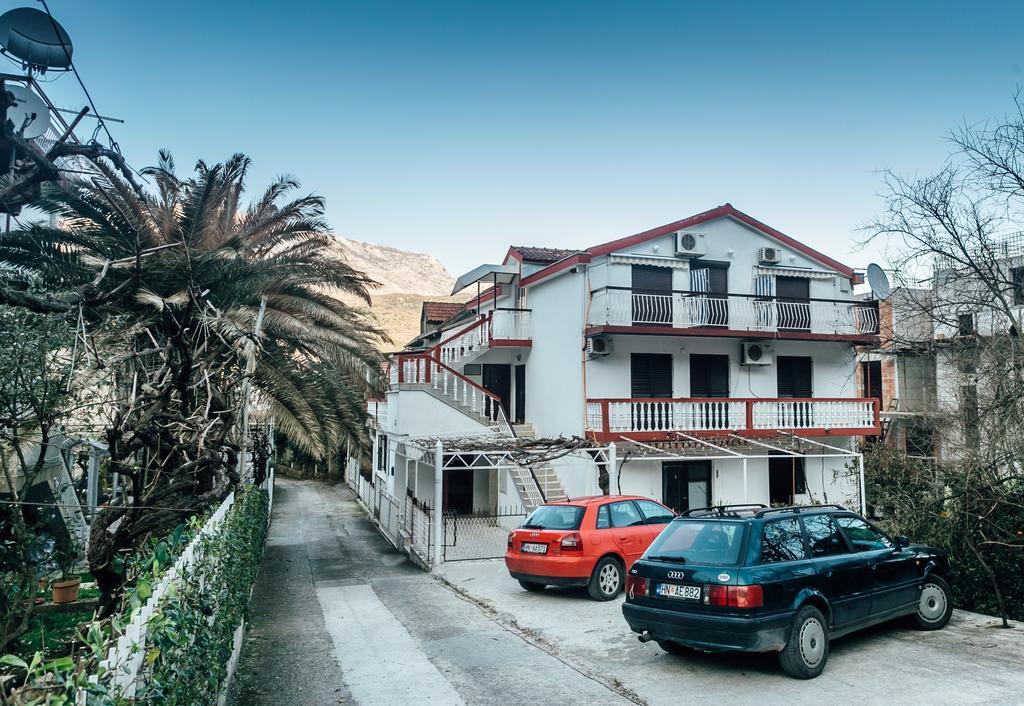 Guest House Bajceta Herceg Novi Eksteriør billede