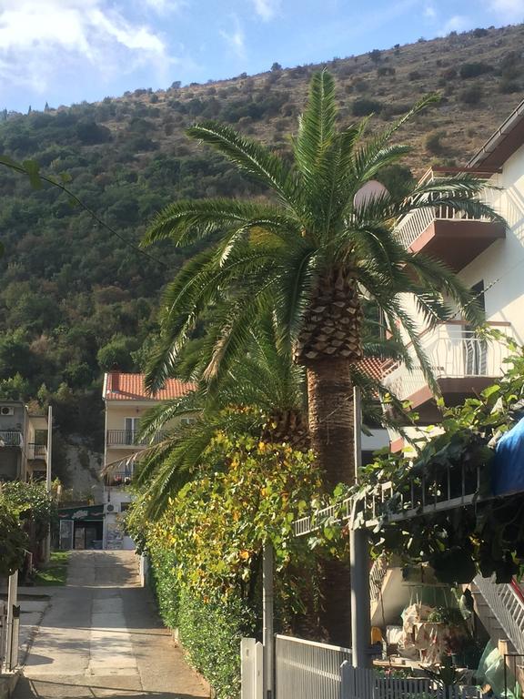 Guest House Bajceta Herceg Novi Eksteriør billede