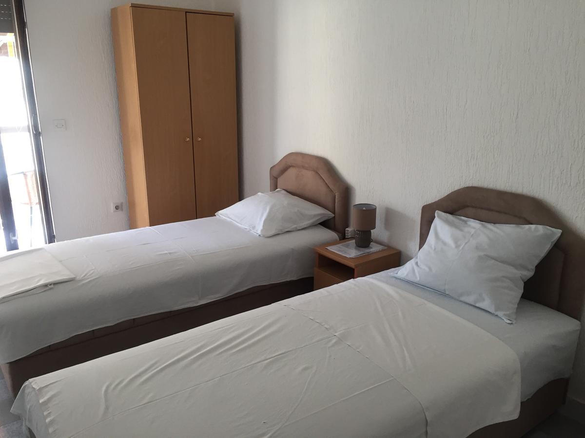 Guest House Bajceta Herceg Novi Eksteriør billede