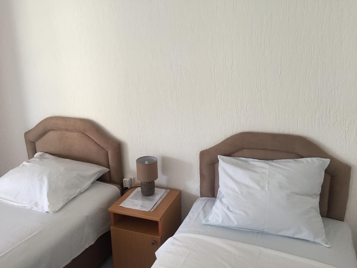 Guest House Bajceta Herceg Novi Eksteriør billede